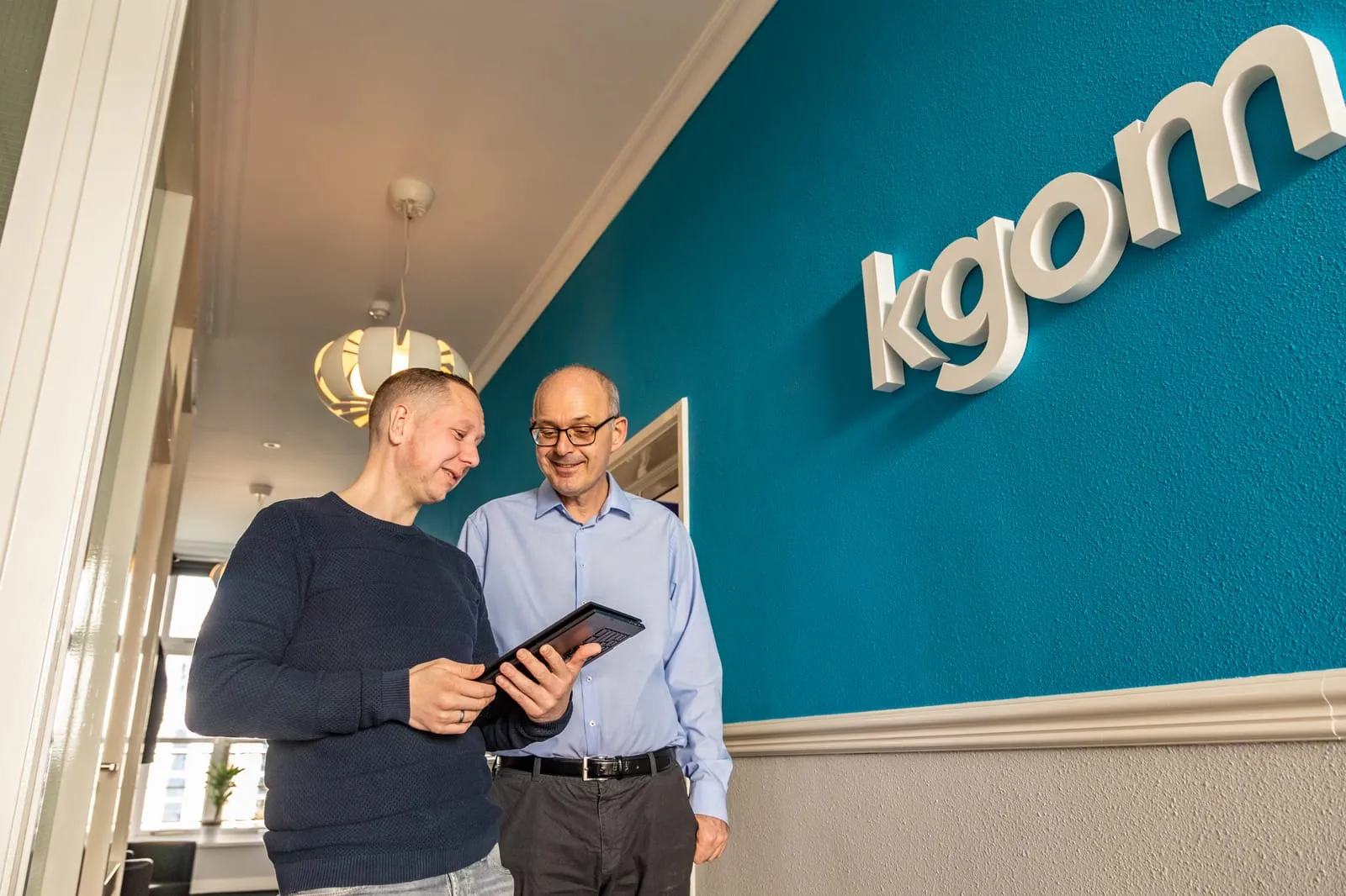 Het KGOM-team aan het werk