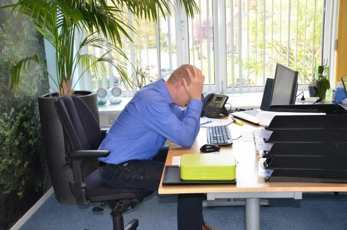 Ongepland en met de handen in het 